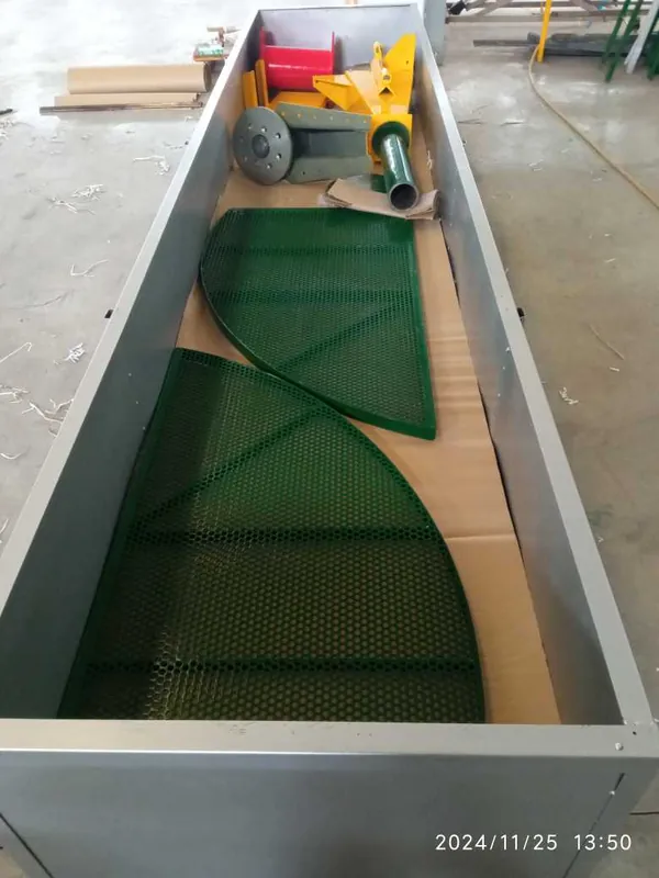 PE Windwasserpumpe Lieferbox W 5015