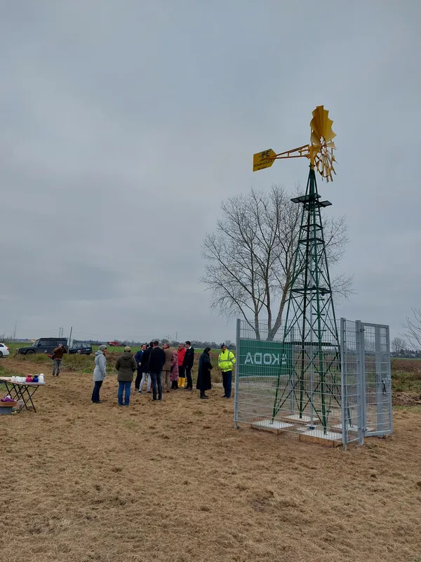 PE Windwasserpumpe W 1806 am Biotop in Weiterstadt